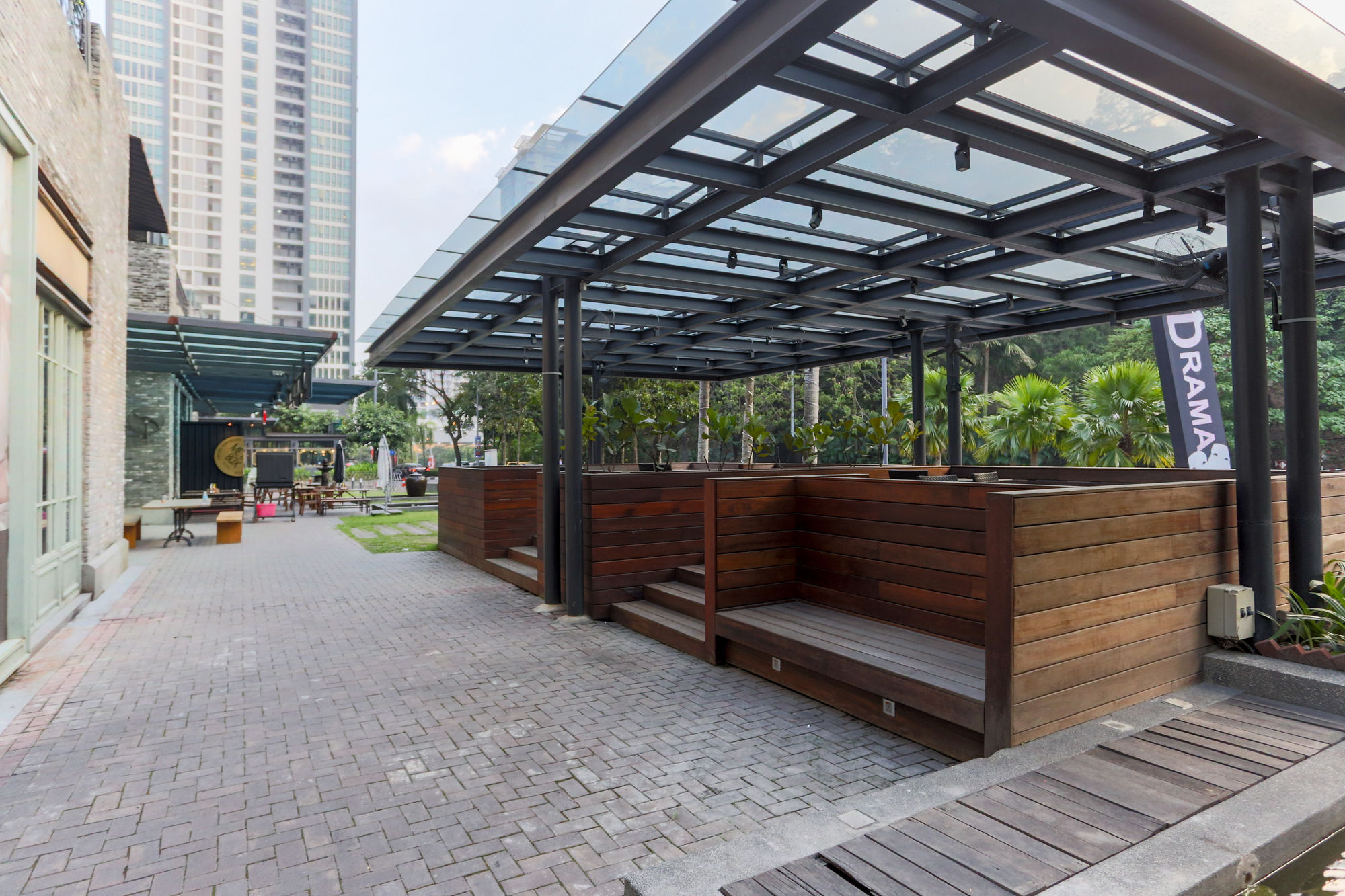 The 12 Suites @ Empire Damansara Petaling Jaya Bagian luar foto