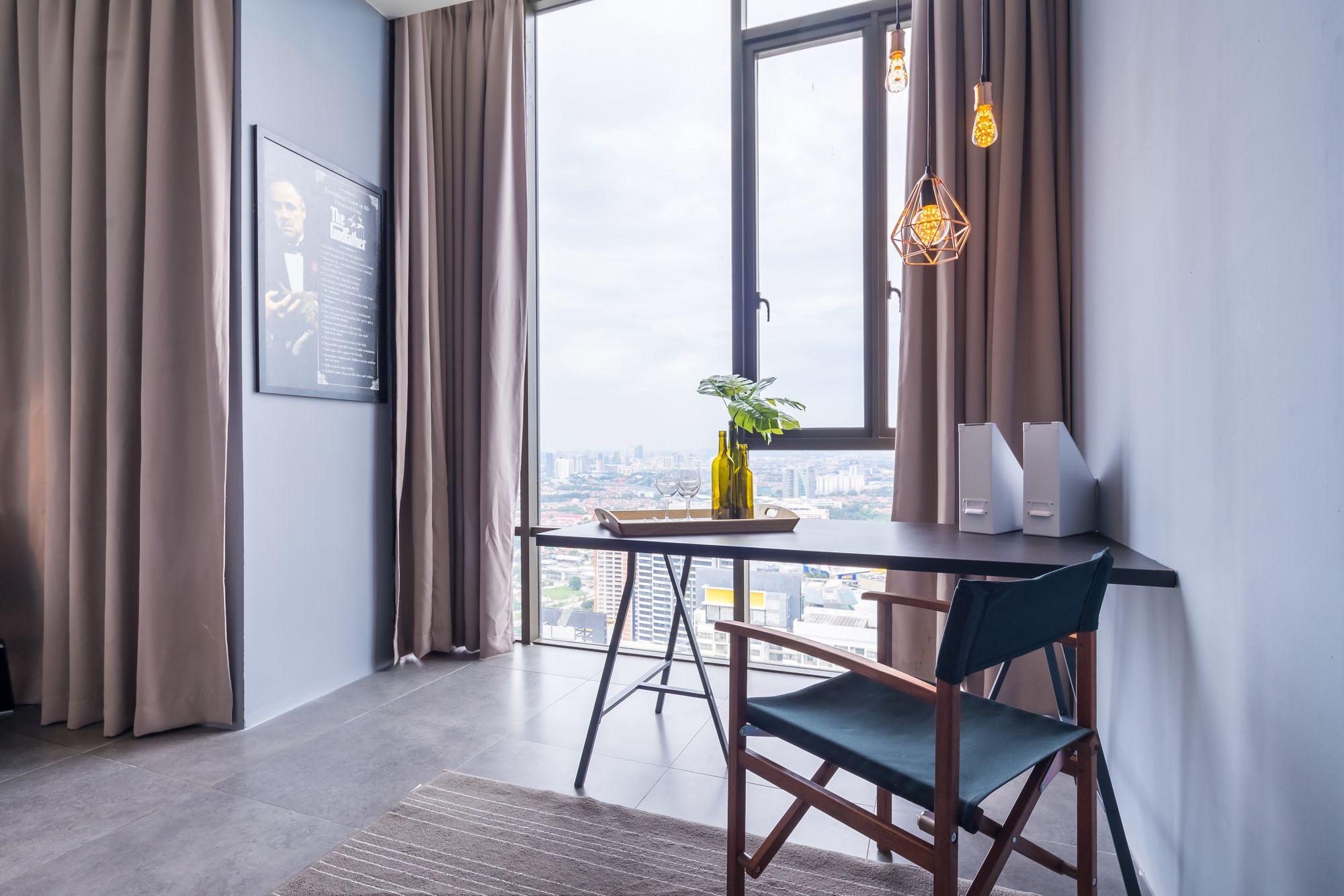 The 12 Suites @ Empire Damansara Petaling Jaya Bagian luar foto